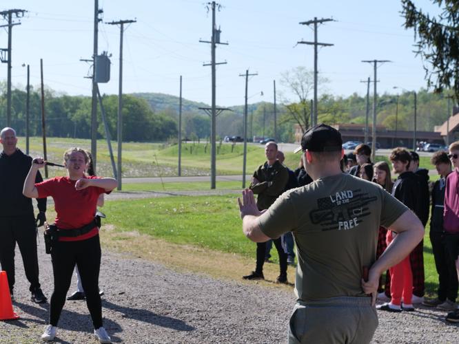 Criminal Justice seniors receive pepper spray certification