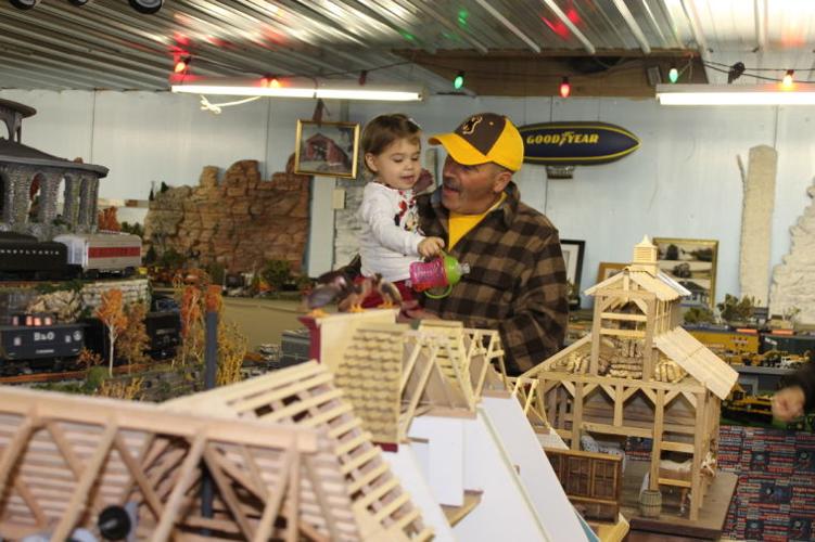 Fossil Rock Raiders Model Train Barn News