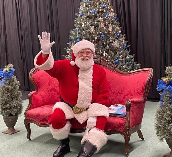Santa shares Christmas spirit | Connect | athensmessenger.com