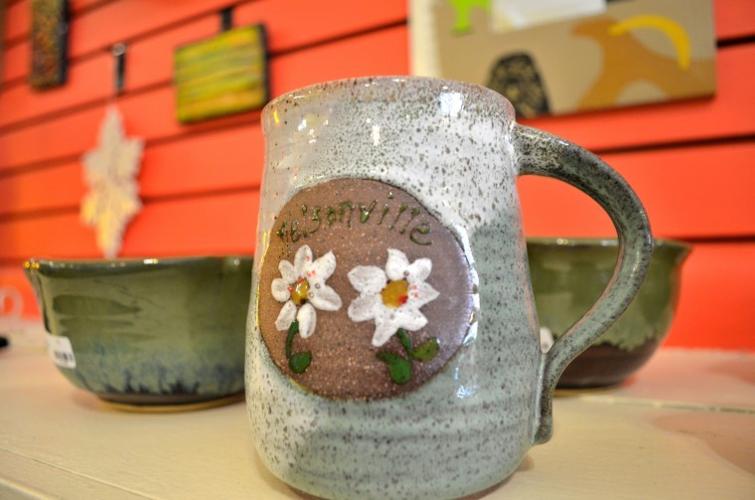 25 gifts of Athens News