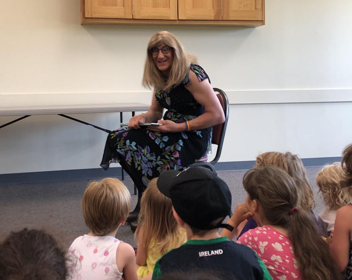 Drag Queen Event Draws Big Audience Local News Athensnews Com