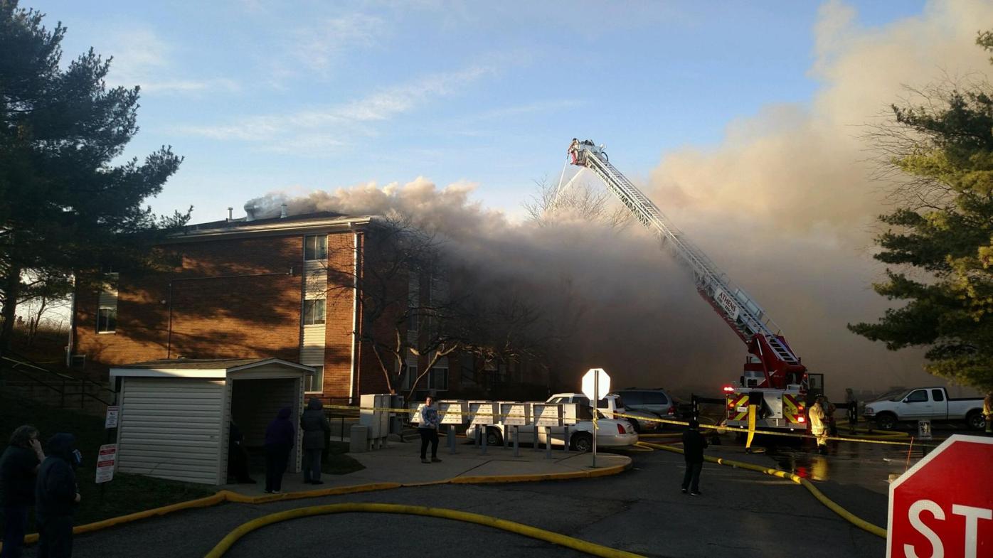 Fire destroys building at Athens apartment complex; dozens of families