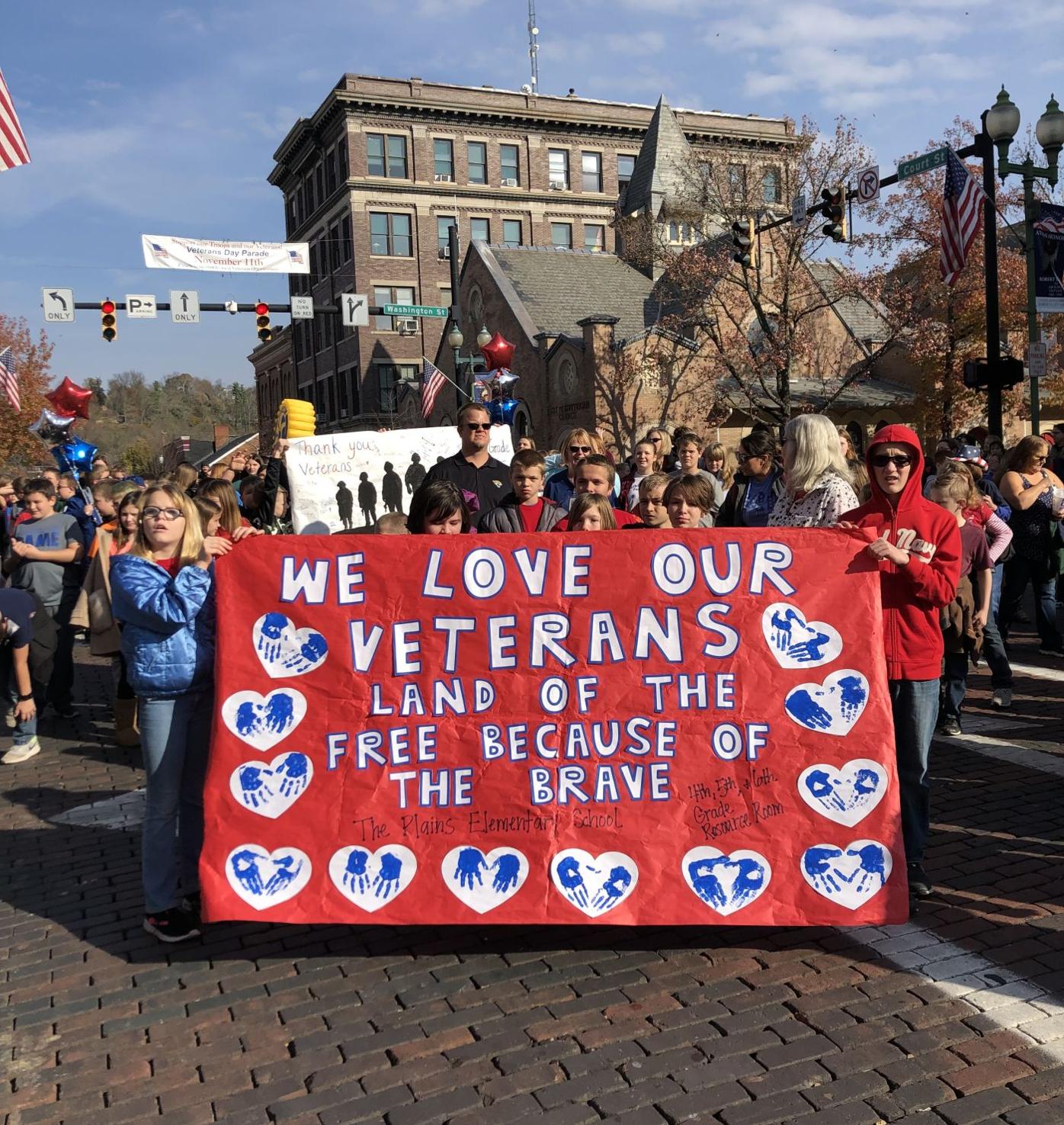 Athens County Turns Out For Veterans Day Parade Local News Athensnews Com