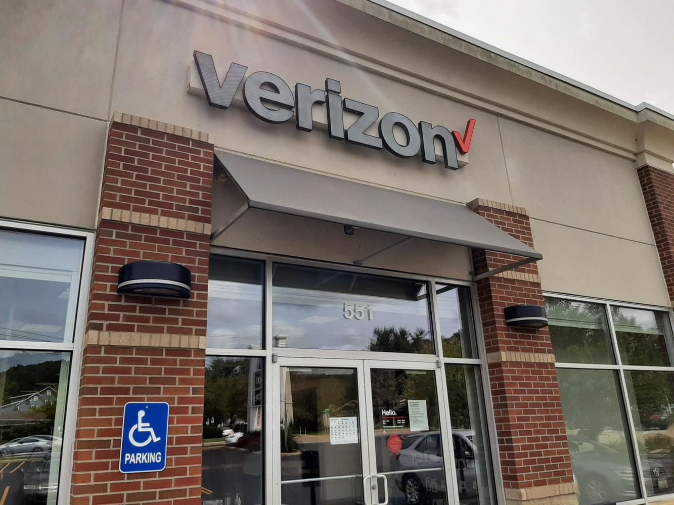 Verizon Wireless settles 1.9 million ‘wage theft’ class action with