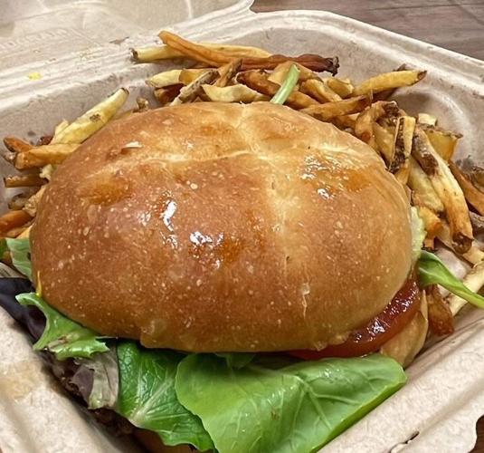 Park's on Court offers top-notch hamburgers | News | athensnews.com