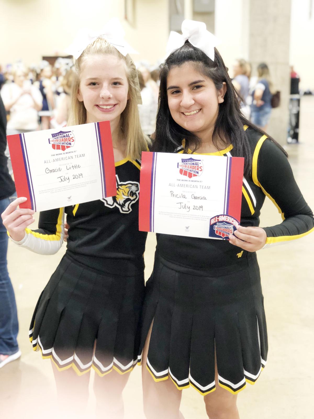 Malakoff Cheer Team Honored At Nca Camp In Grapevine Sports Athensreview Com