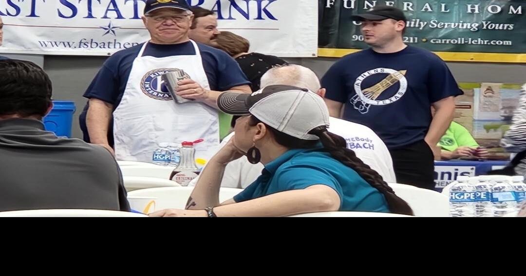 Kiwanis Pancake Day brings steady stream of diners News