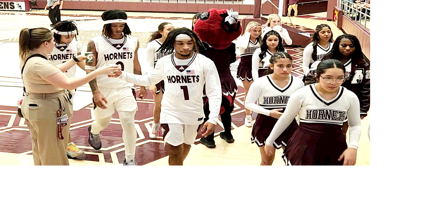 Sports: Athens, Brownsboro split hoops matches