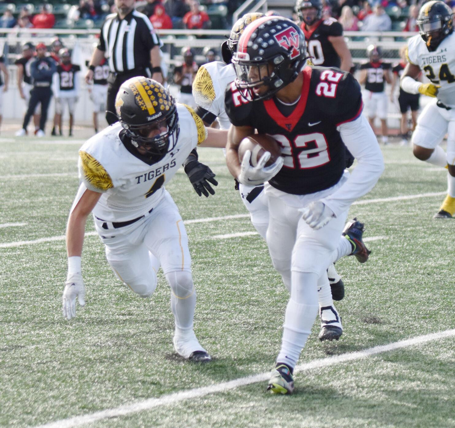 FOOTBALL Malakoff season ends at hands of West Trojans Sports