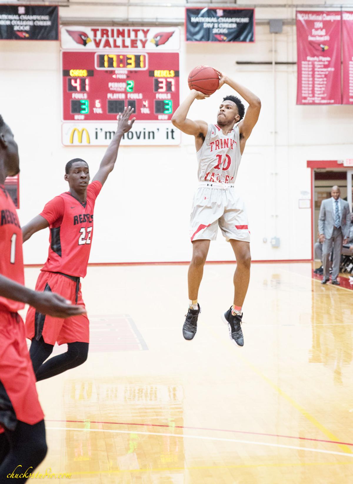 10th Ranked Cardinals Bounce Back Against Rebels 78 68 Sports