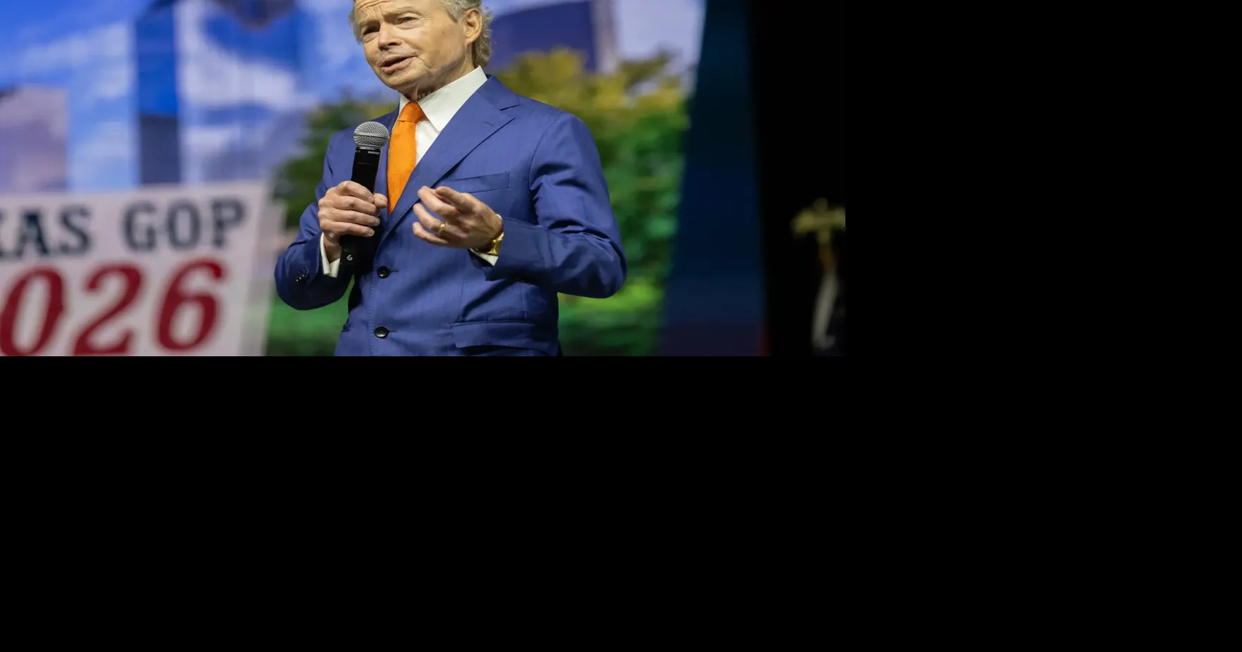 Don Huffines sworn in as Texas comptroller ahead of November elections