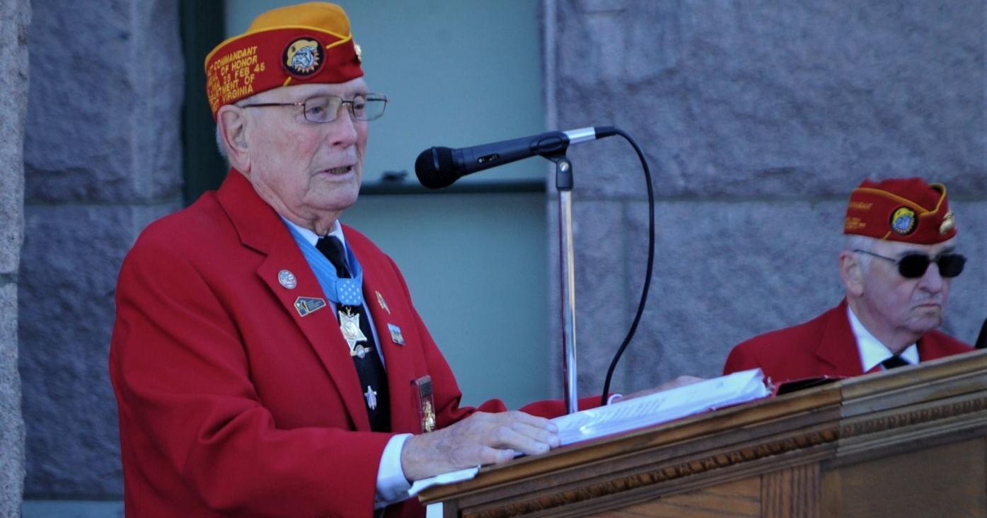 Last remaining WWII Medal of Honor recipient dies at 98 - Vimarsana News