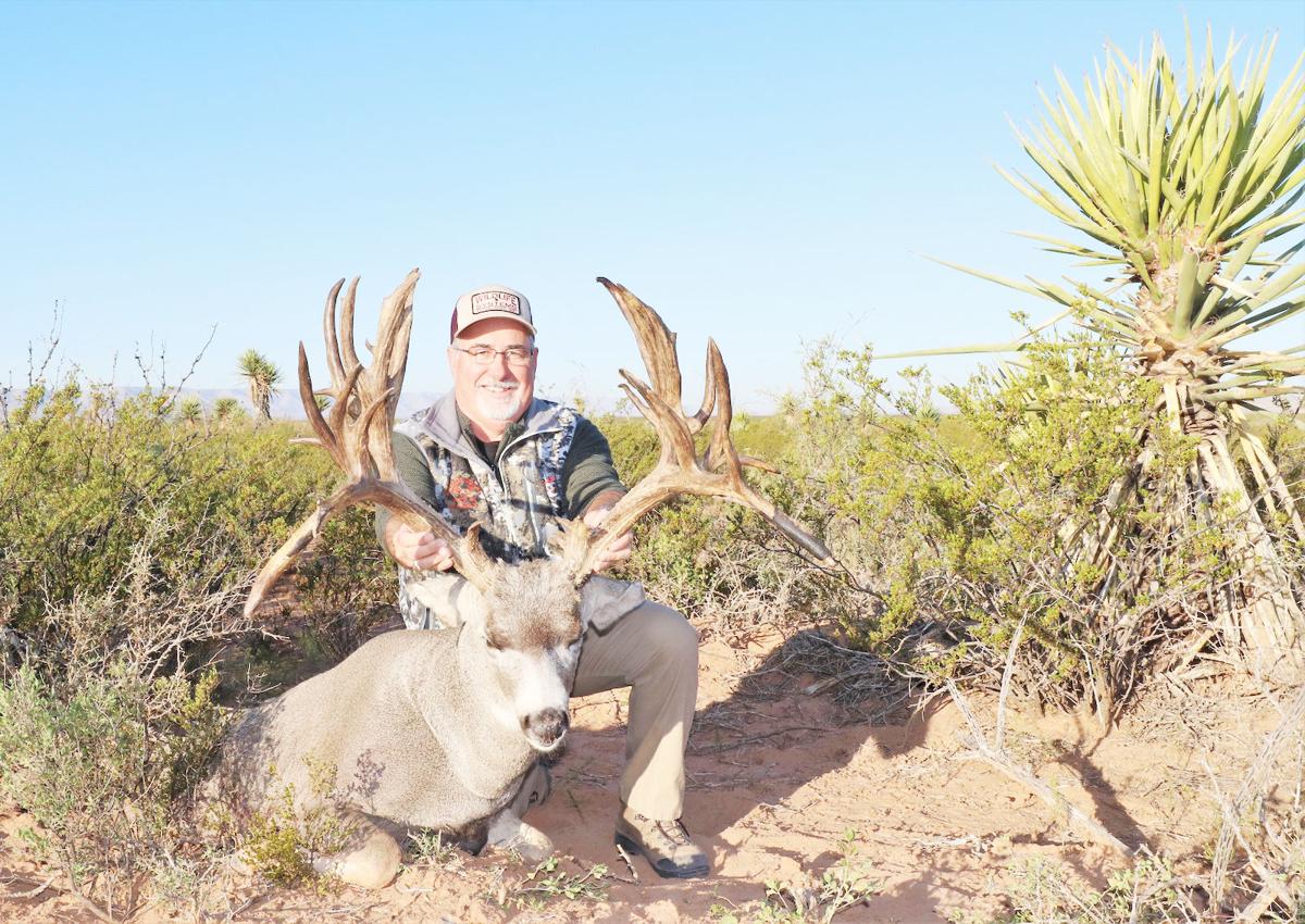 Magnificent Mulie: West Texas hunter recounts exciting spot-and