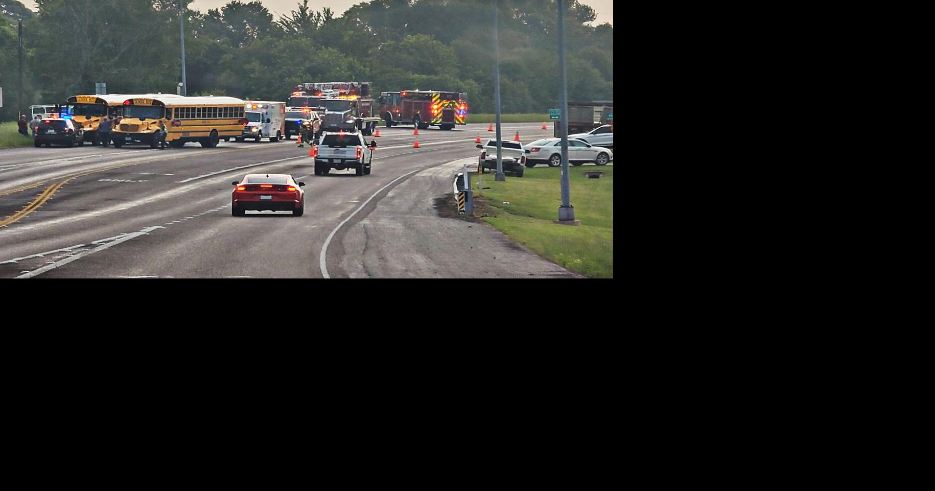 Students injured in wreck involving school bus | News | athensreview.com