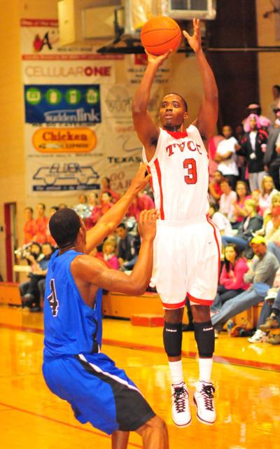 Junior College Basketball Roadrunners In Ruins Sports