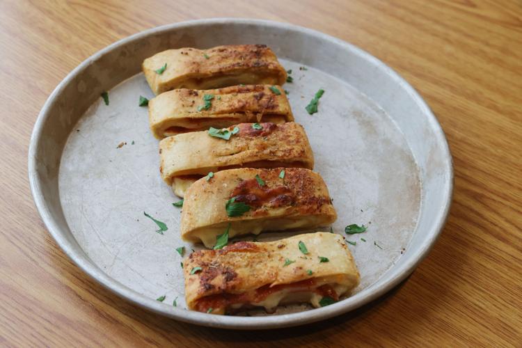 apps JW Restaurant pepperoni bread