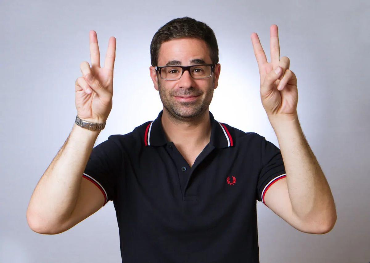 Yannis Pappas’ comedy career forces a jagged path to the top | Arts and