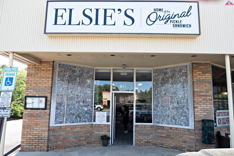 Picklefocused sandwich shop Elsie’s comes to Northfield Food and