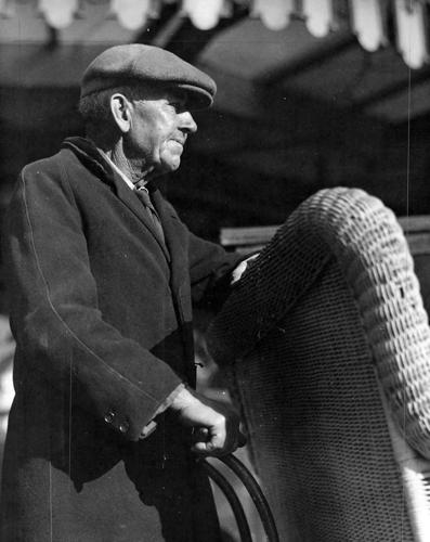 Look back at Atlantic City's Boardwalk rolling chairs ...