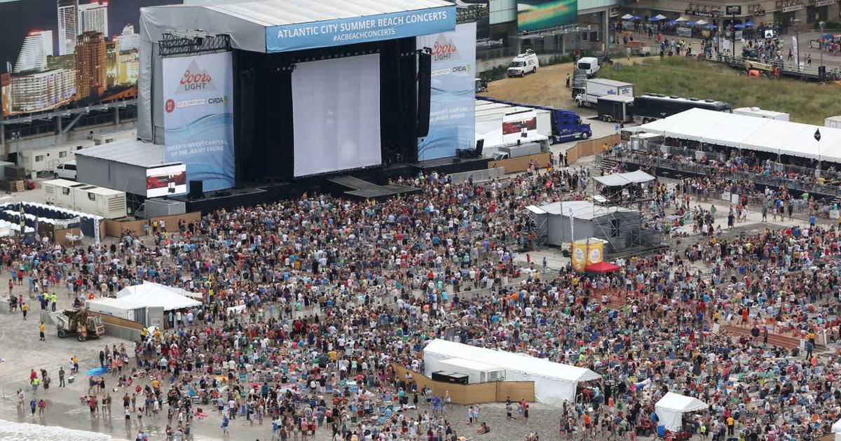 Pink to play Atlantic City beach concert this summer