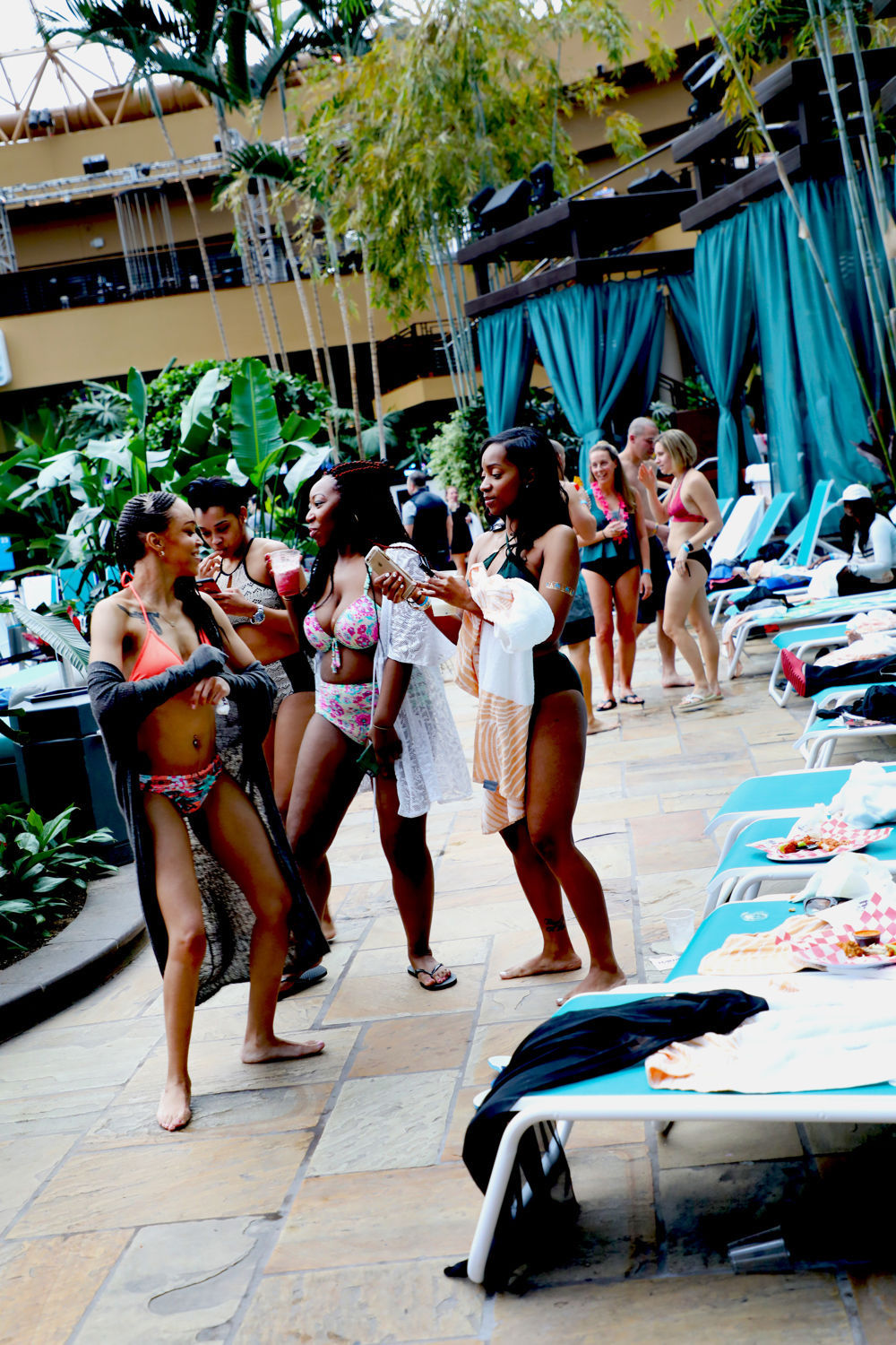 Daylife pool party at "The Pool" Harrah's AC