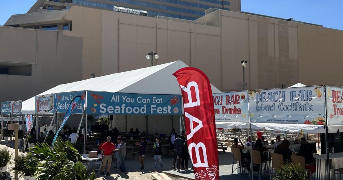 seafood buffet showboat.jpg