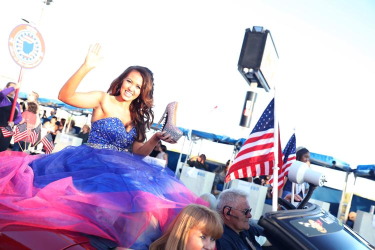 Miss America contestants showcase shoes in parade