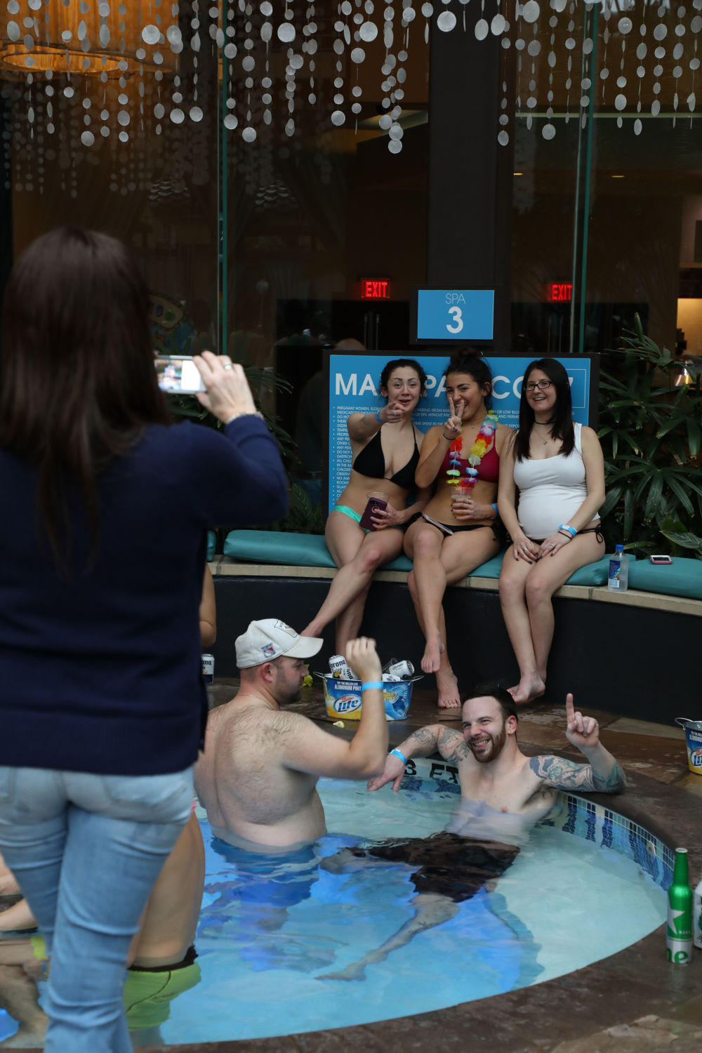 Daylife pool party at "The Pool" Harrah's AC