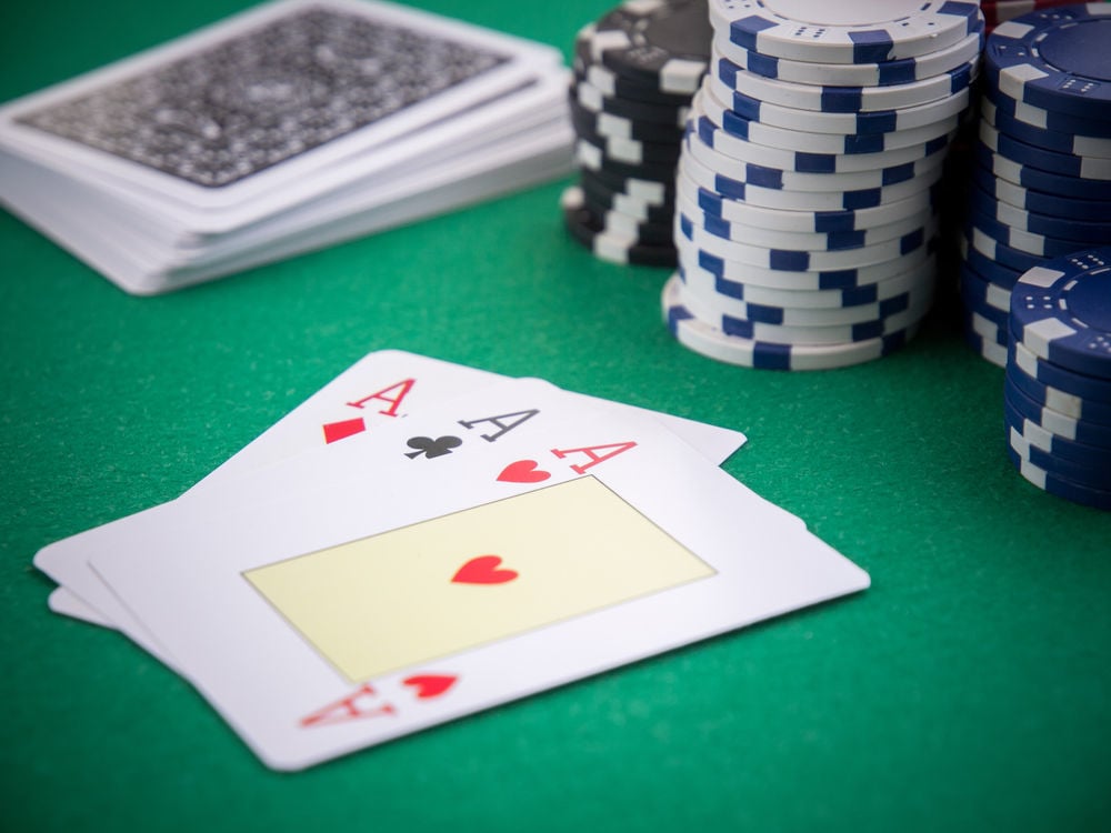three card poker rivers casino