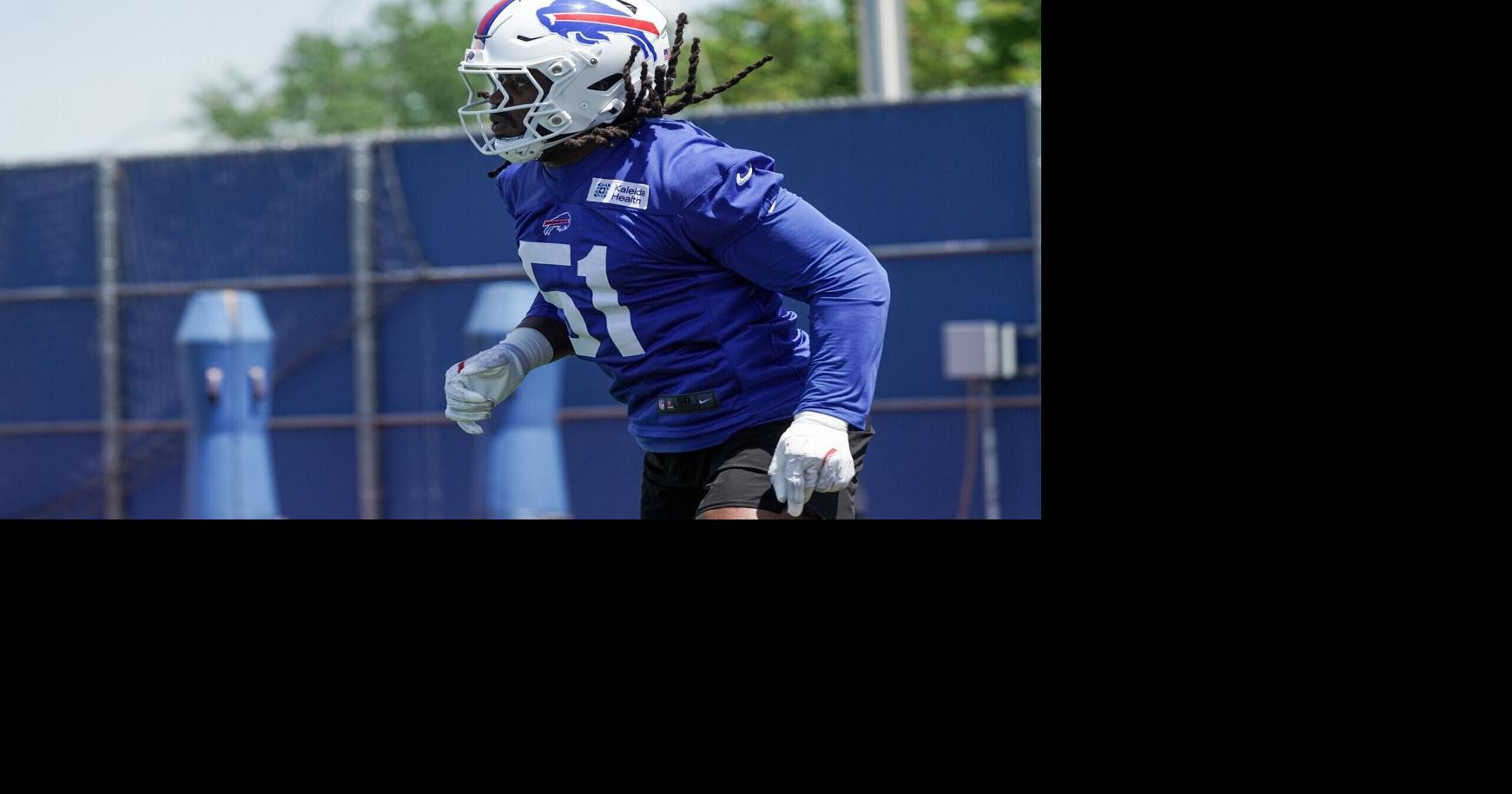 Mike Danna happy to now be wearing the 'right colors' in Bills-Chiefs rivalry