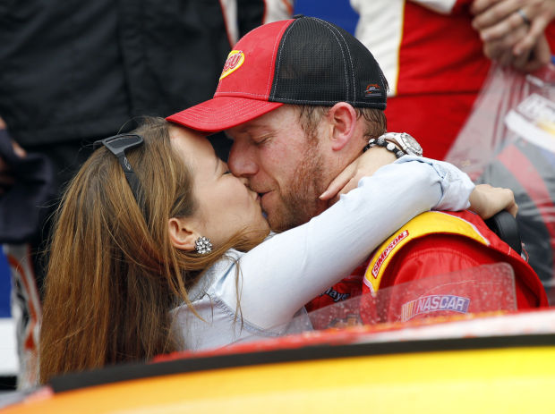 Regan Smith wins Nationwide race at Daytona | Photo ...