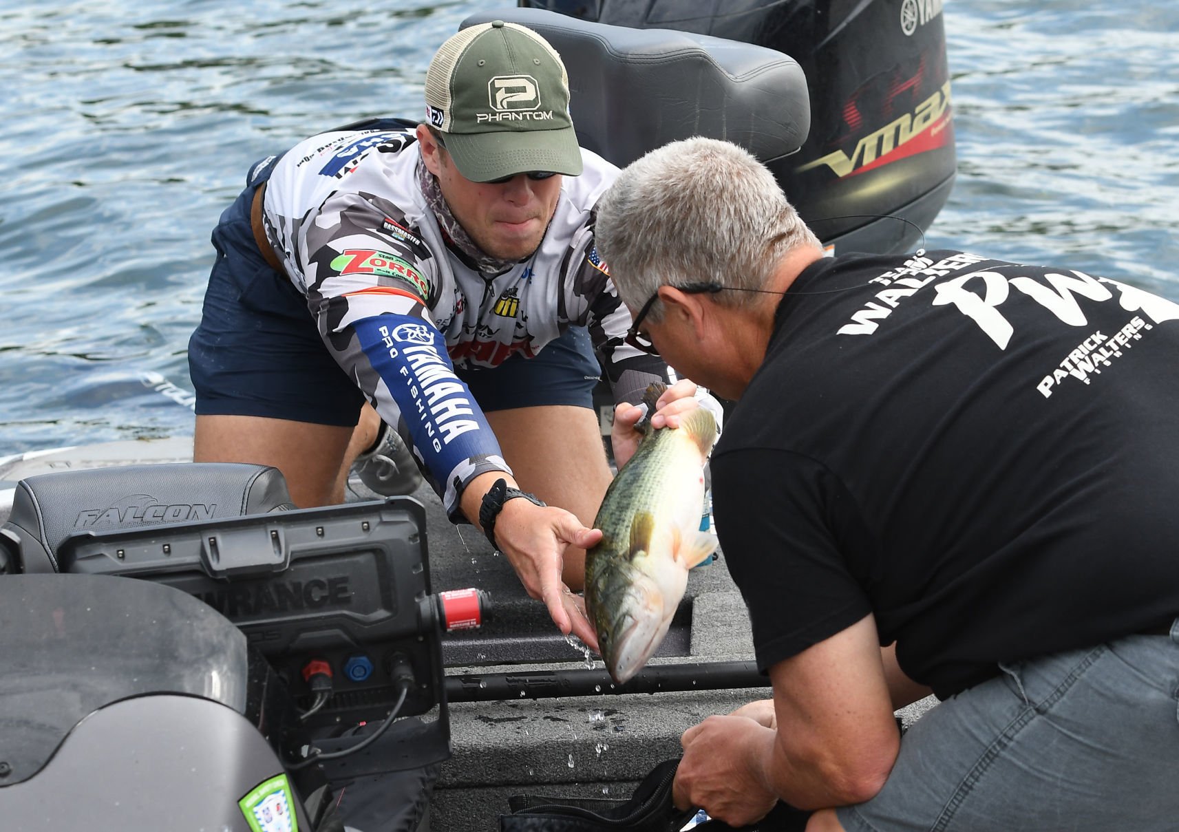 Gustafson Maintains Lead After Day 3 Of SiteOne Bassmaster Elite At ...