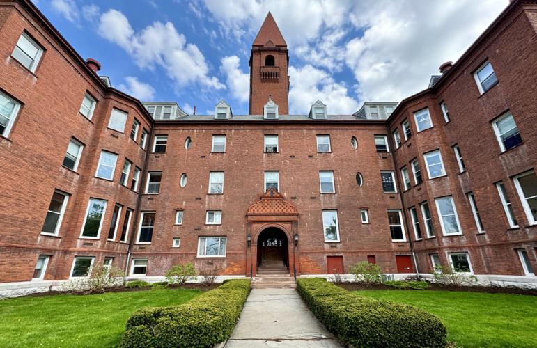 Audit: Wells College had 'significant operating losses' before closure