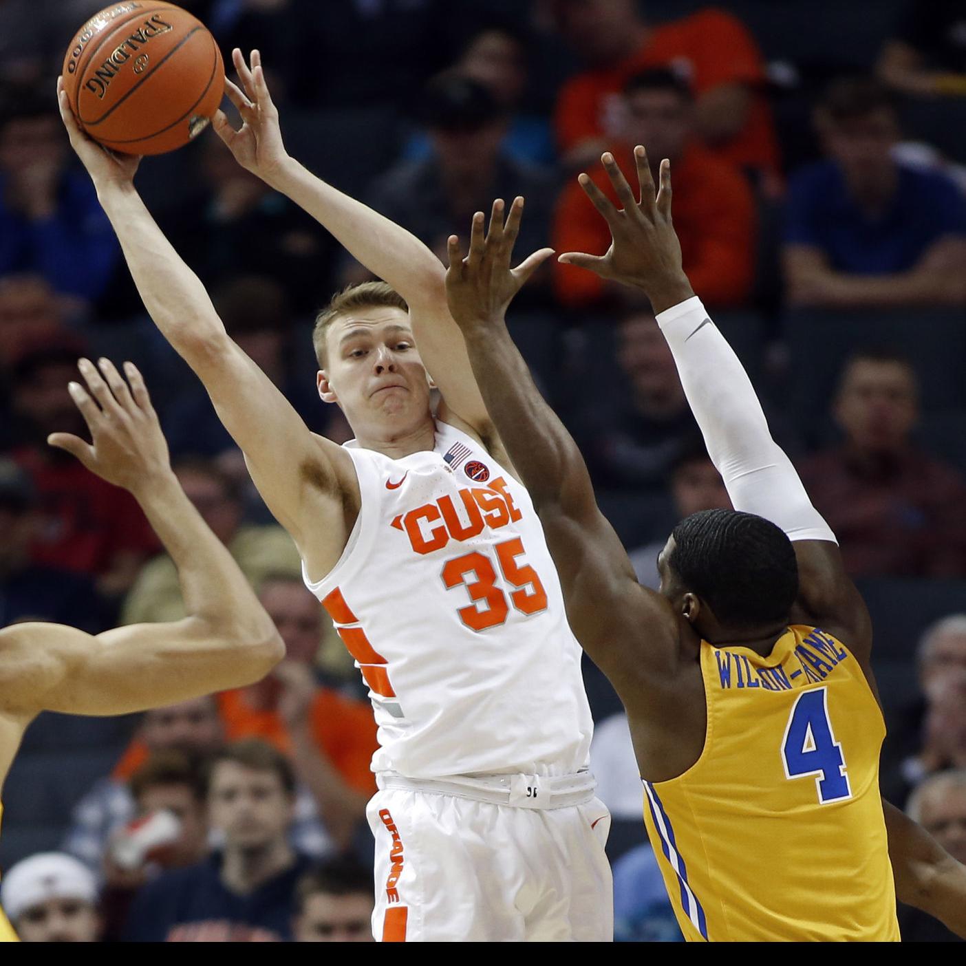 Syracuse University Men S Basketball Team Wins Italian Tour Opener