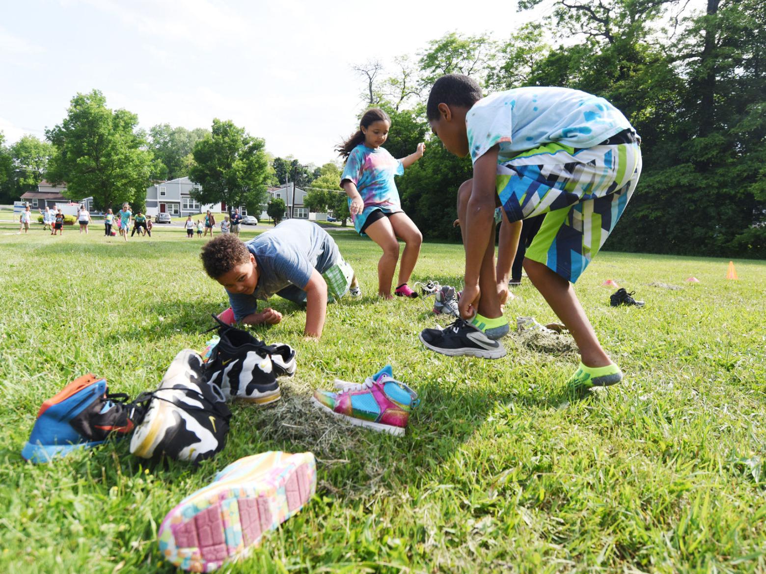 Families Bring The Fun Welcome Summer To Booker T Washington Community Center Local News Auburnpub Com