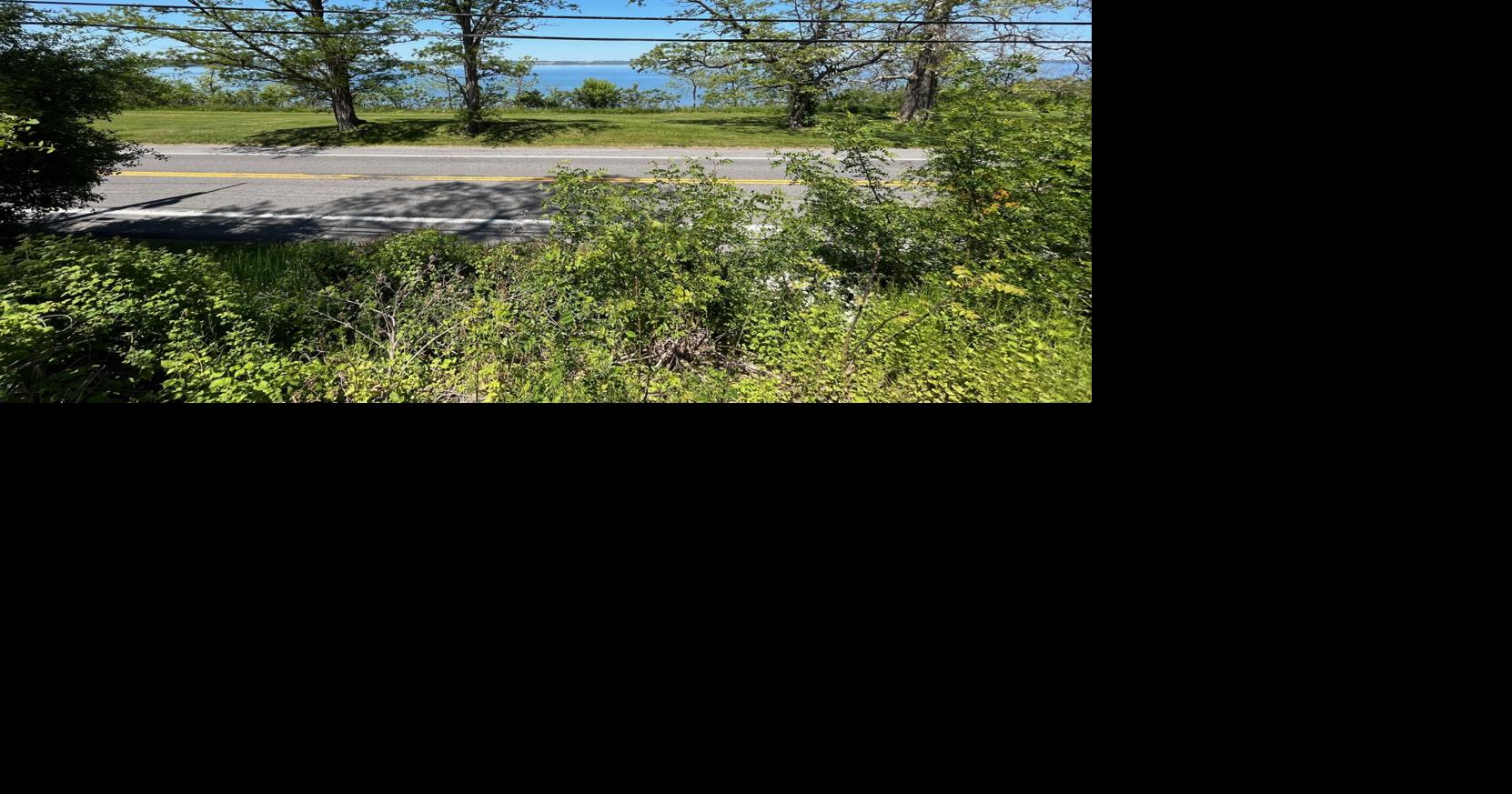 In Aurora, showdown looms over potential sale of lakefront property