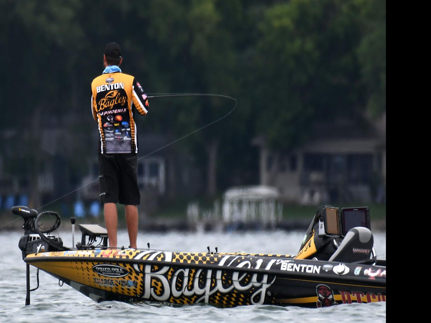 Bassmaster Fishing Calendar, May 2022,