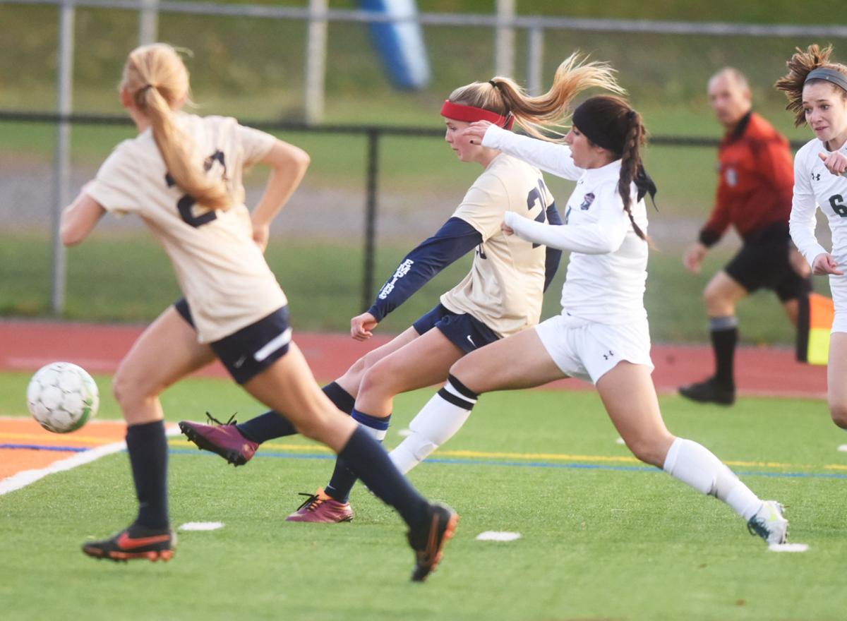 skaneateles falls girls Oswego — the oswego varsity girls hockey team nearly pulled off an upset against bucs girls hockey battles hard, but falls to powerful skaneateles. skaneateles falls girls Oswego — the oswego varsity girls hockey team nearly pulled off an upset against bucs girls hockey battles hard, but falls to powerful skaneateles.