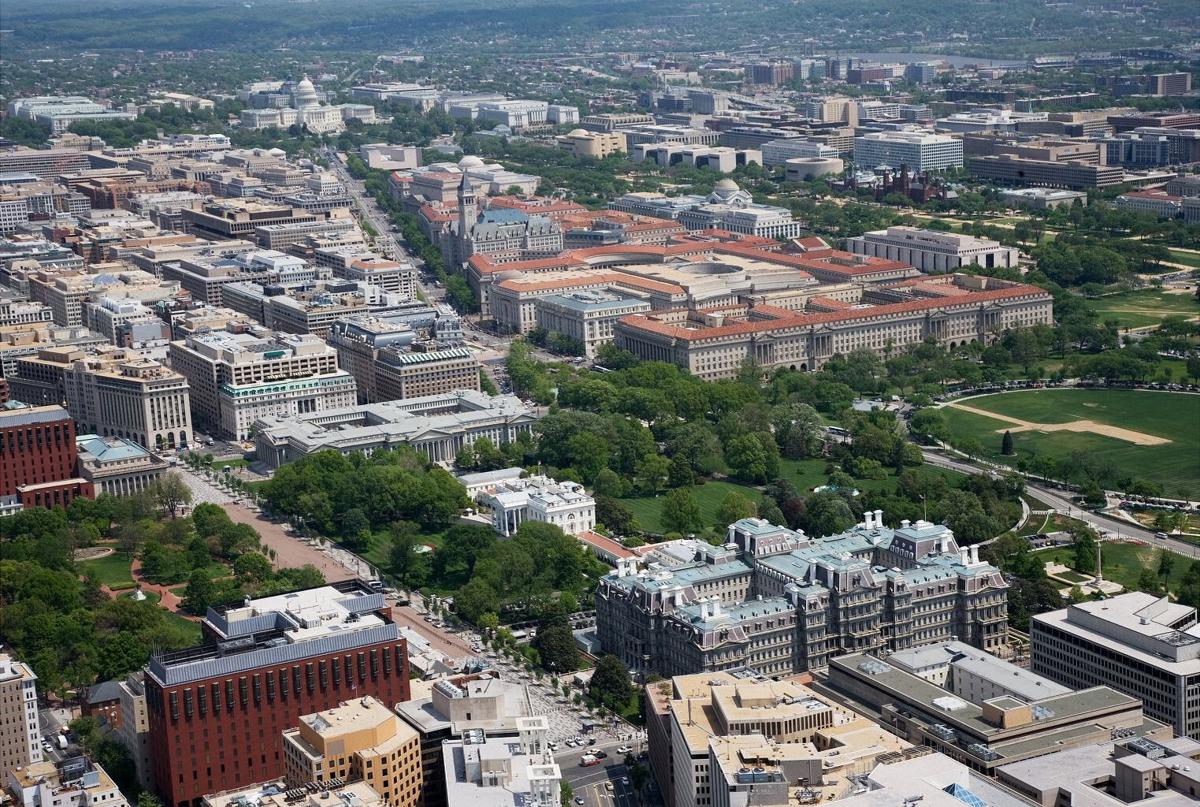 Capitol and White House