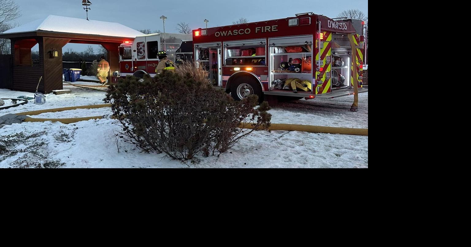 Man dead after house fire in Fleming, Cayuga County