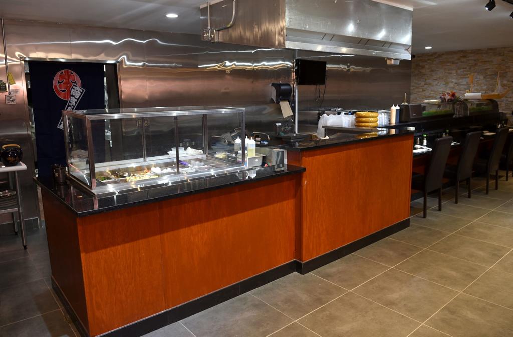 Spoon And Forks New Restaurant Brings Thai Sushi And More To