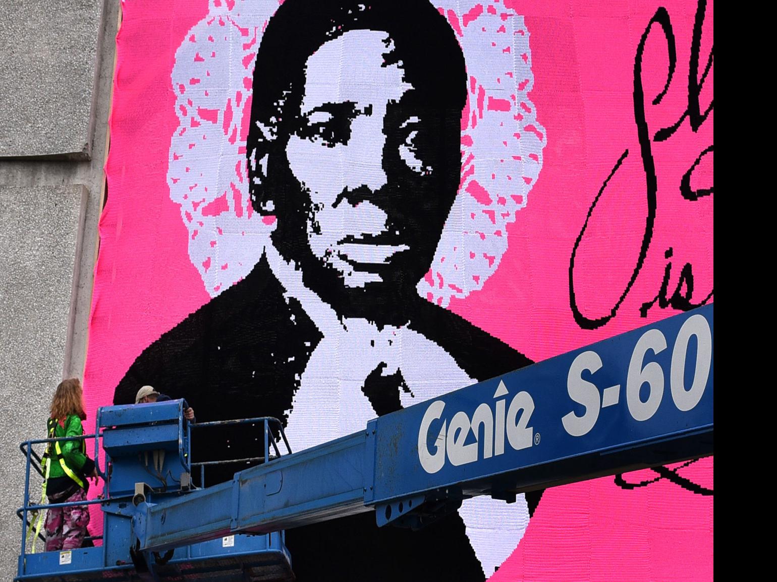 Harriet Tubman Mural Installed Outside Schweinfurth Gallery In