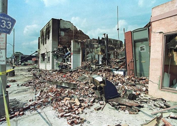 1999: A record number of Category 4 hurricanes