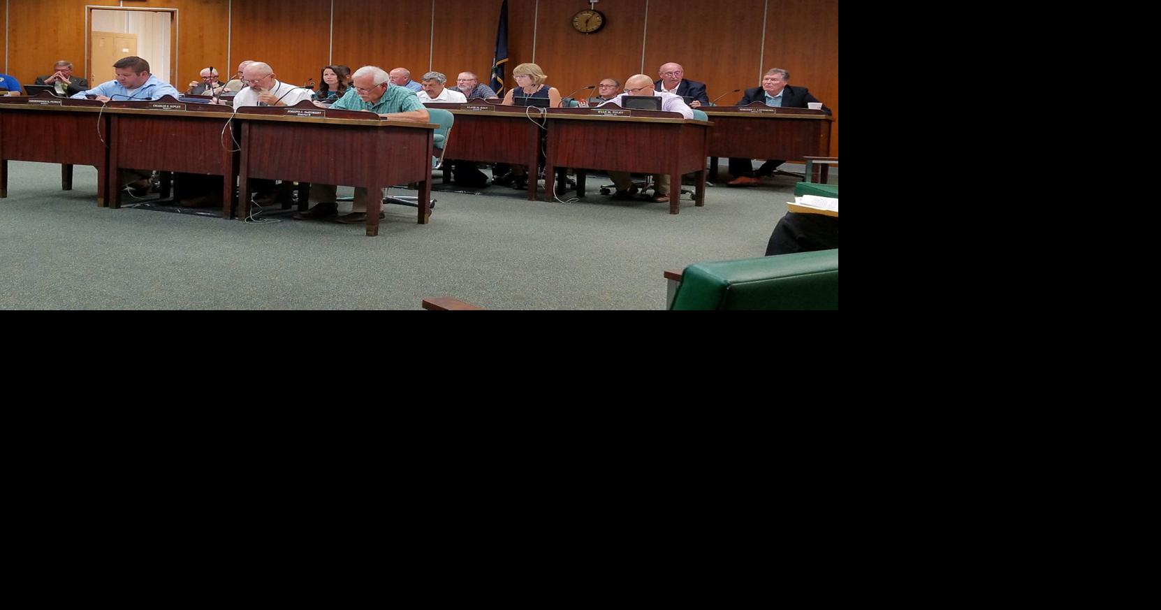 Cayuga Community College president tells Legislature Falcon Park