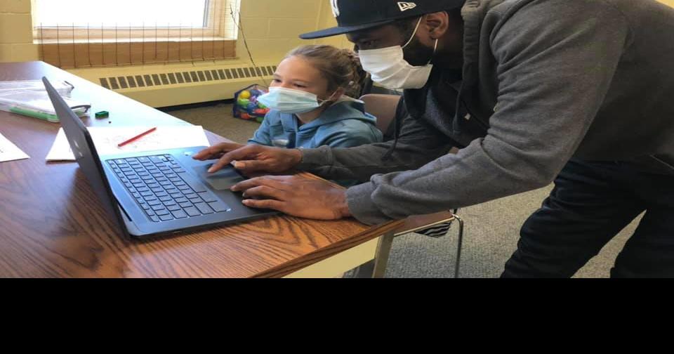 Parents of schoolage children meet fragile Cayuga County child care system