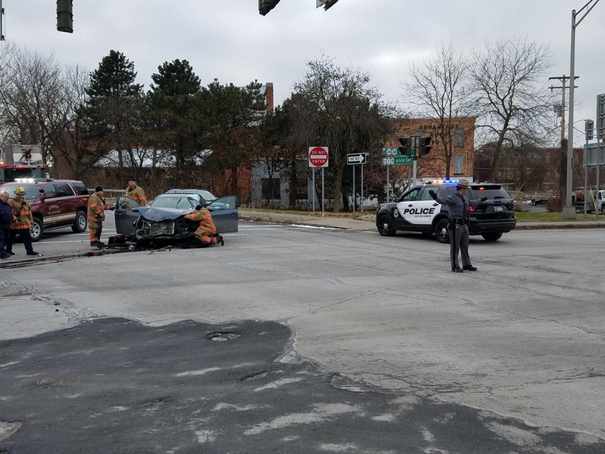 No injuries after multivehicle accident in Auburn Local News