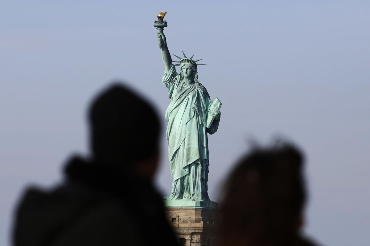 Cuomo: NY to reopen Statue of Liberty during federal government shutdown | Eye on NY | auburnpub.com