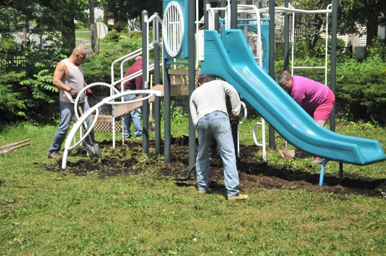 Cayuga County landlords clean up Seminary Park