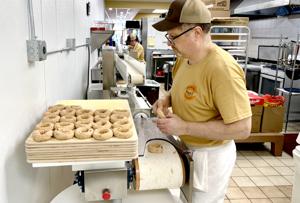 Bagel blessing: New Auburn shop owner talks warm reception, recipe