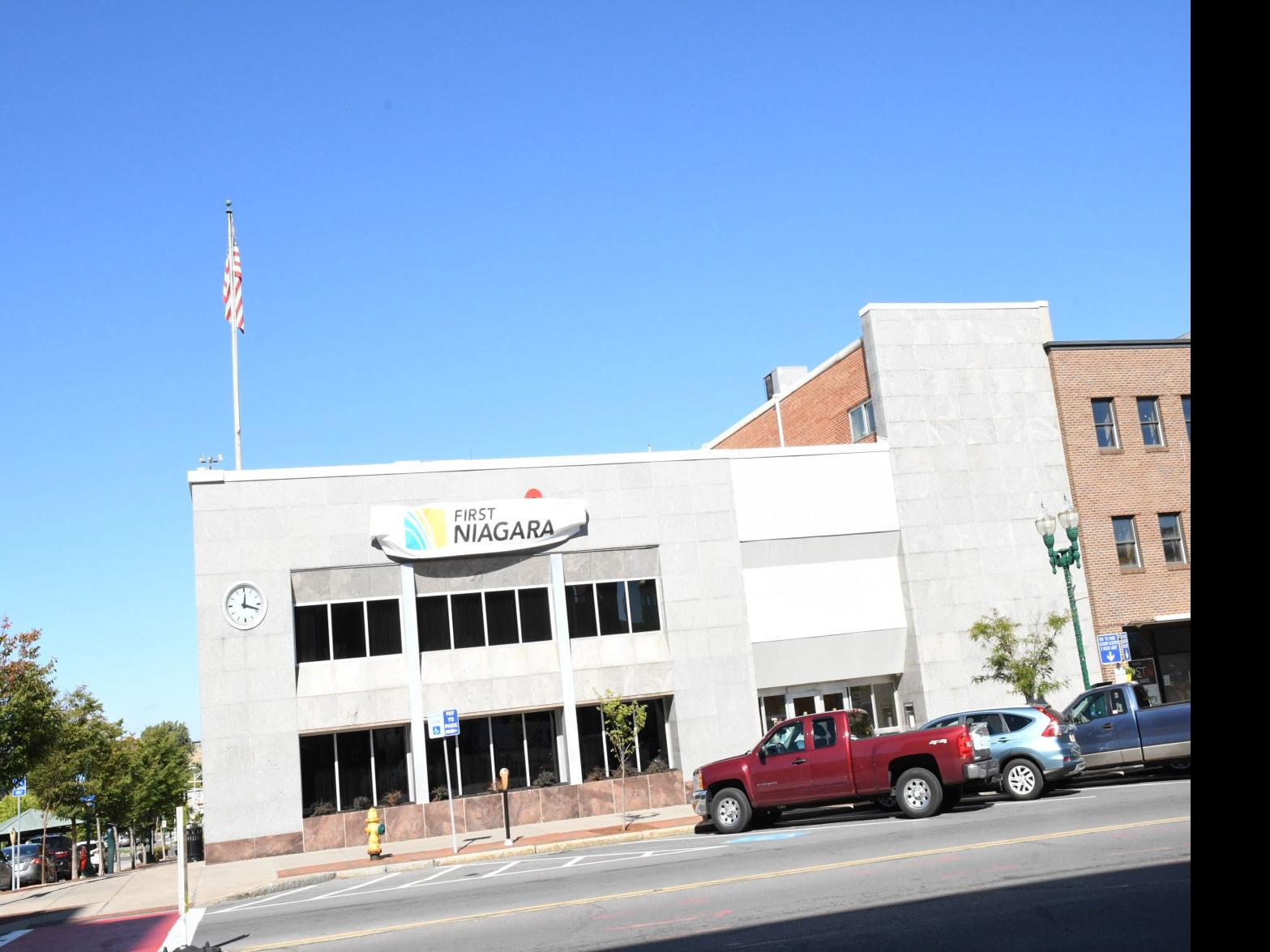 first niagara to keybank conversion